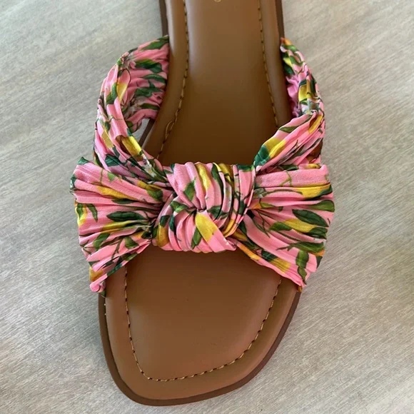 NIB Kenzie flat pink and green floral slides. Size 7 1/2 - Picture 6 of 7